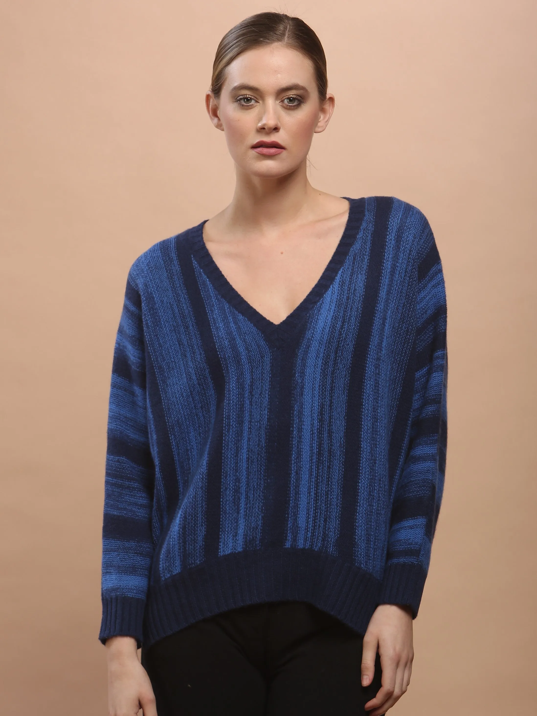 Gradient Stripe V Neck