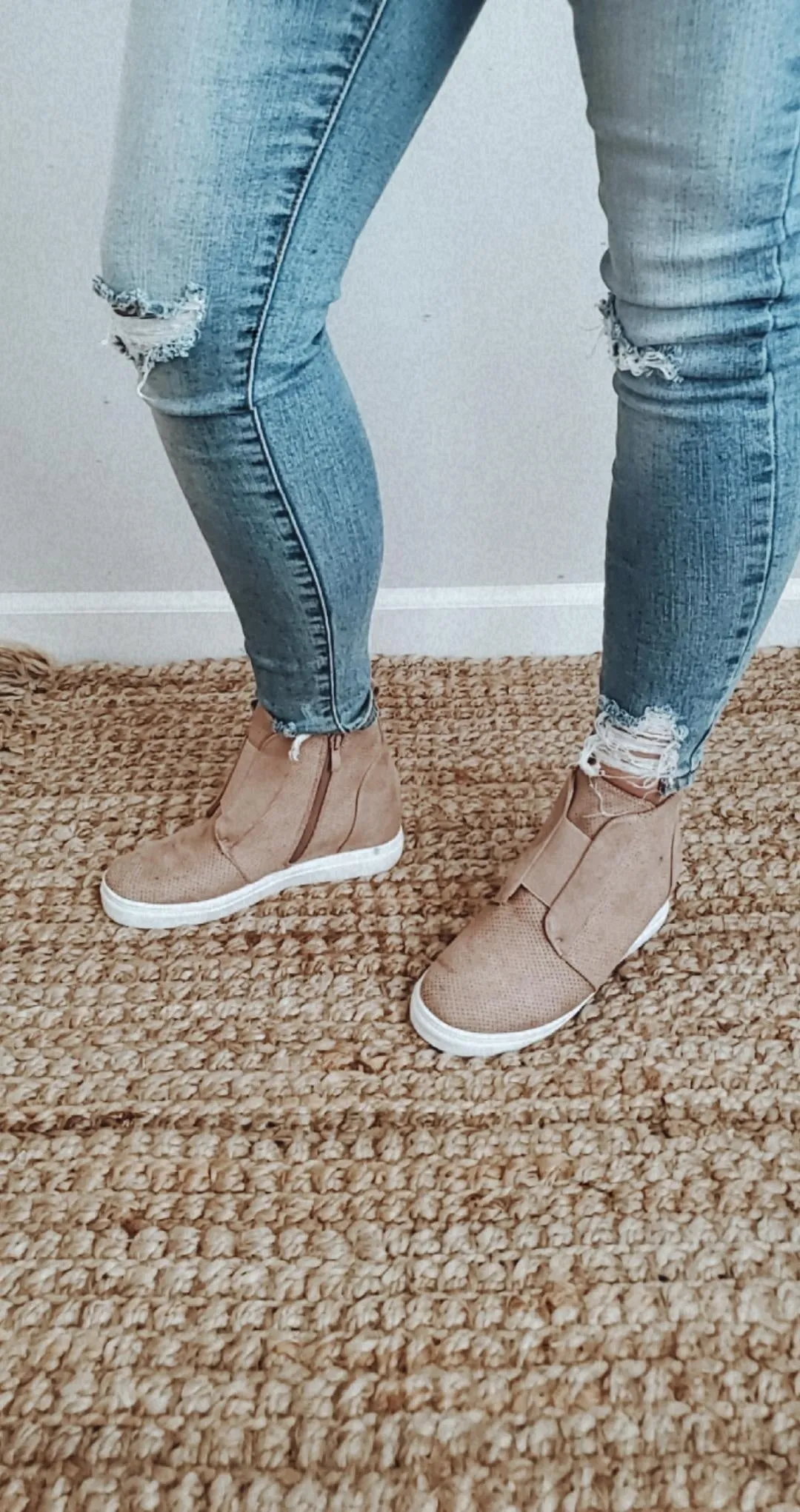 High Rise Leg Sculpting and back lifting Jeans