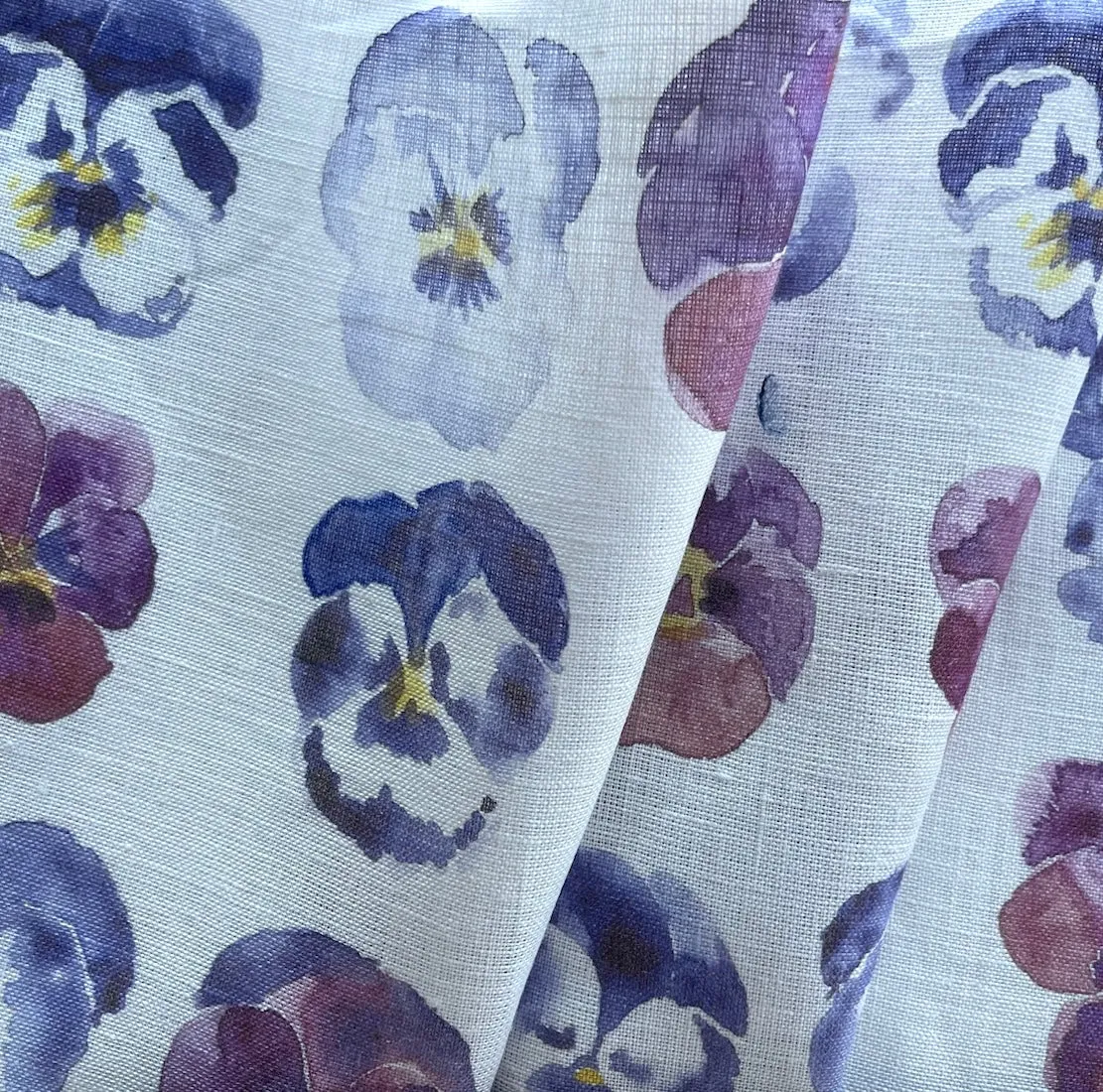 Light to Mid-Weight Rows of Delicate Pansies on White Linen (Made in Poland)