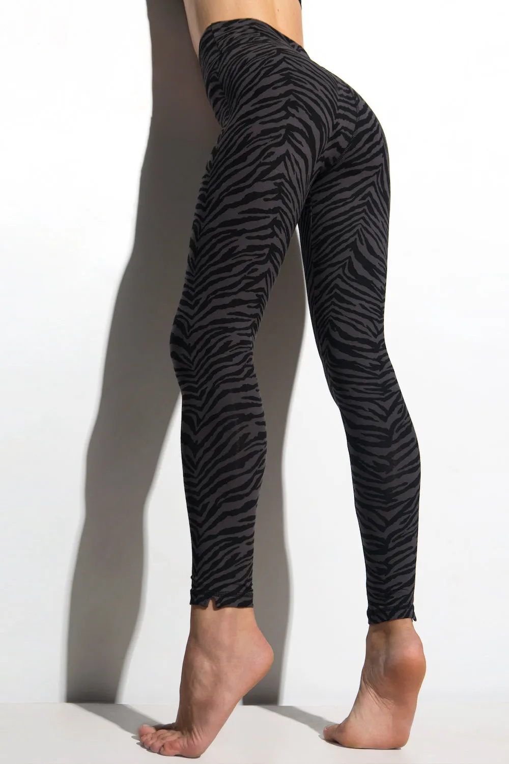 Zebra Leggings - Black Grey