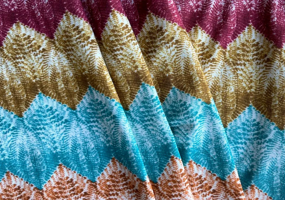 Zig-Zag Leaves Rayon Viscose Knit (Made in Italy)